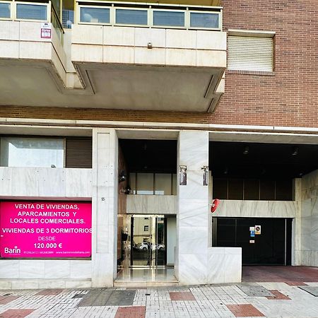 Apartamento Luminoso Apartamento Cerca Del Centro Málaga Exterior foto